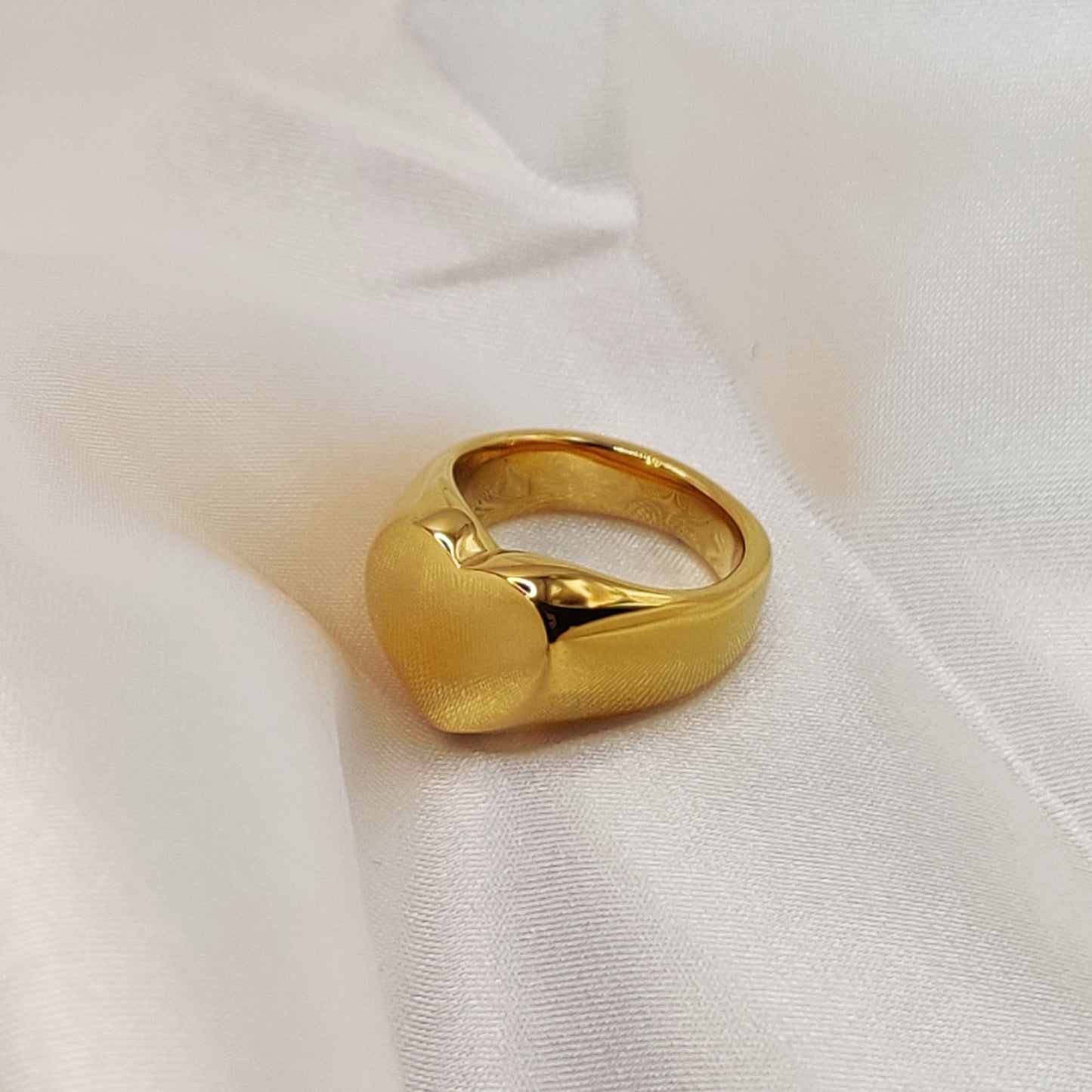 18K plated Thick Heart Ring