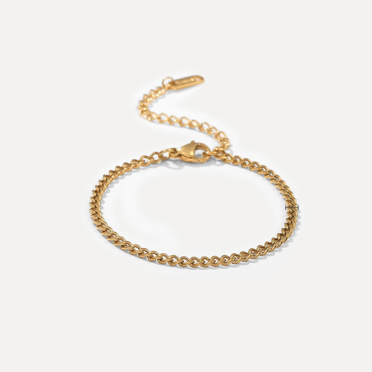 18K plated Thin Twisted Bracelet