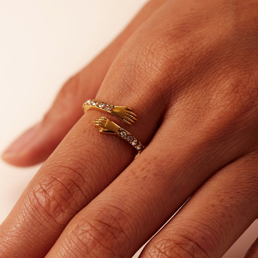 18K plated Hug Ring